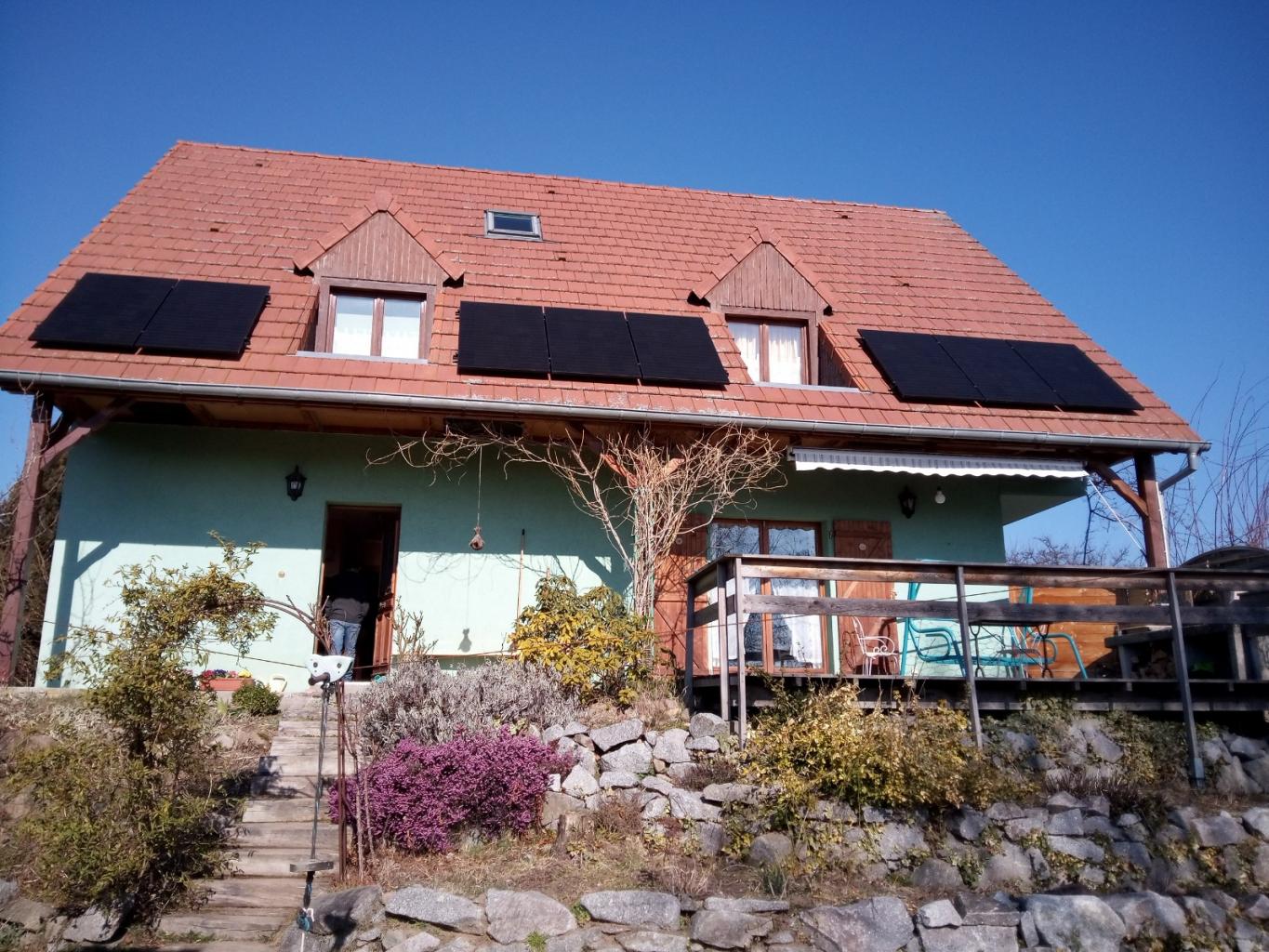 Panneaux photovoltaïques sur toiture