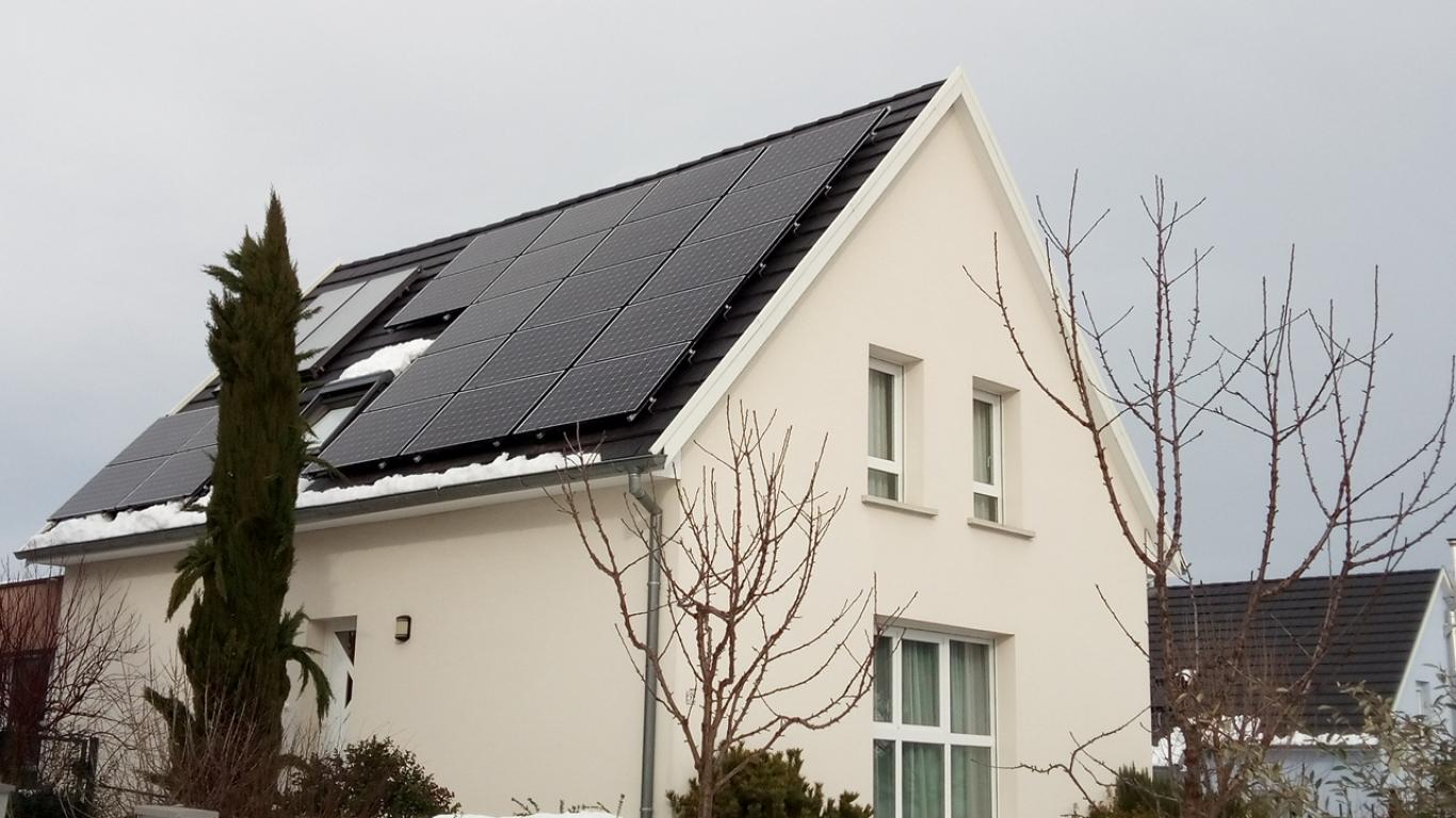 Panneaux solaires sur toiture