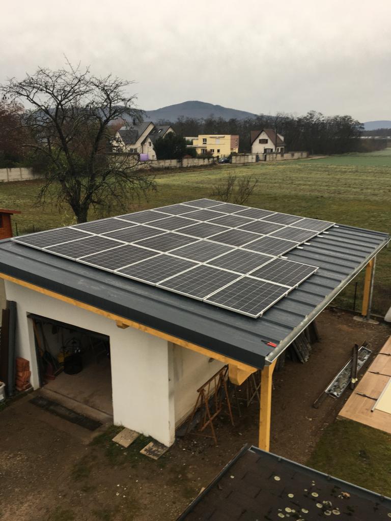 Panneaux solaires sur toiture