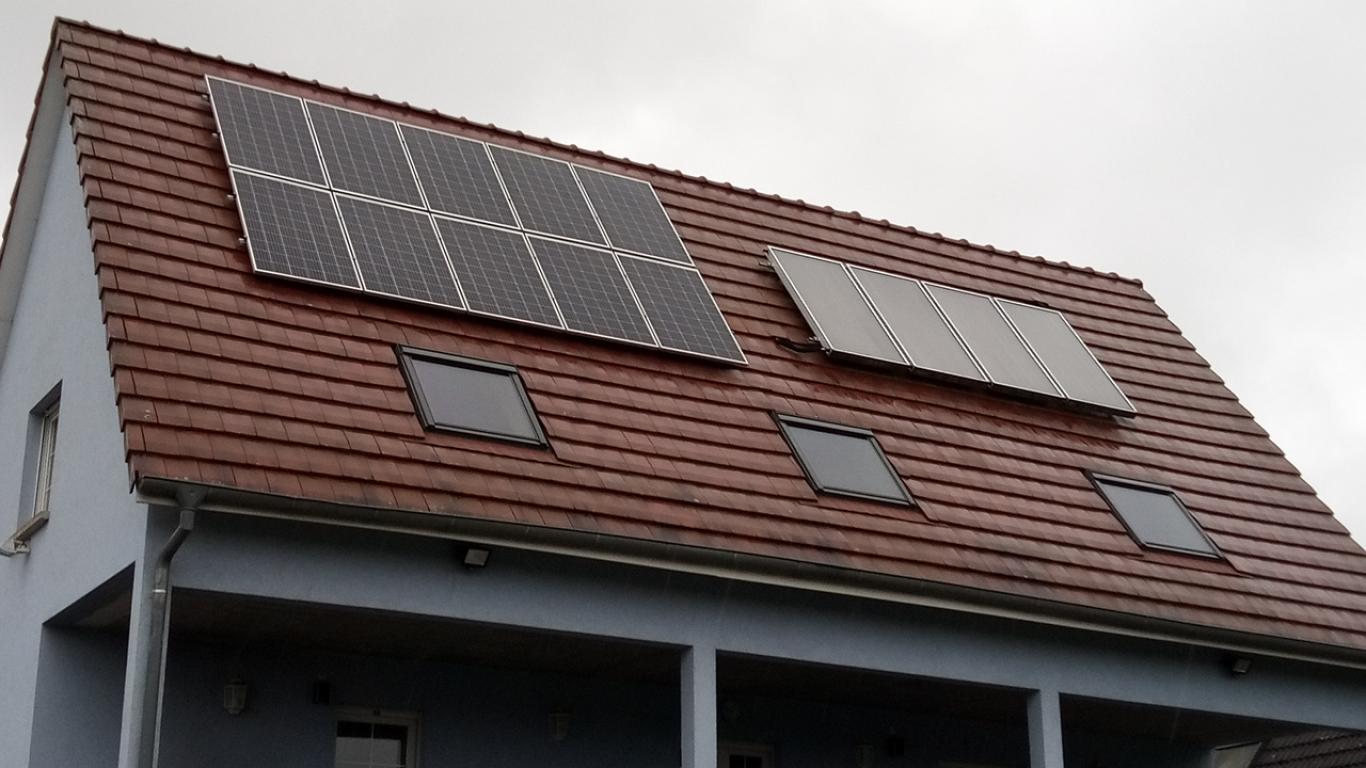 Panneaux solaires sur toiture